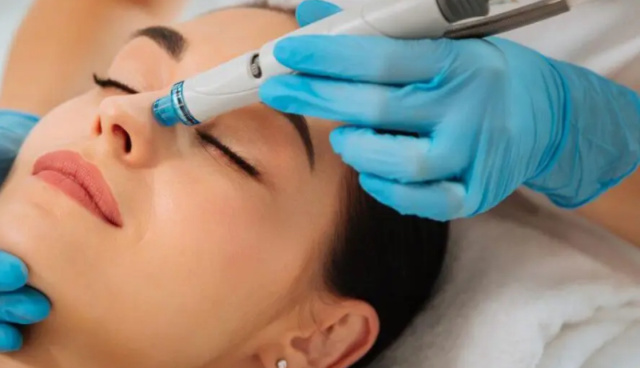 Hydra-Beauty gőzölés mentes arctisztító kezelés